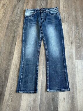 Men's Bootcut Jeans in Faded Blue Wash